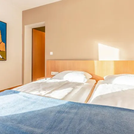Berge Guest house *